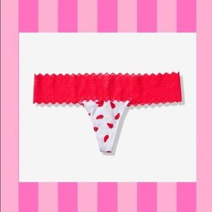 🌶Victoria’s Secret Pink Lace Trim Thong